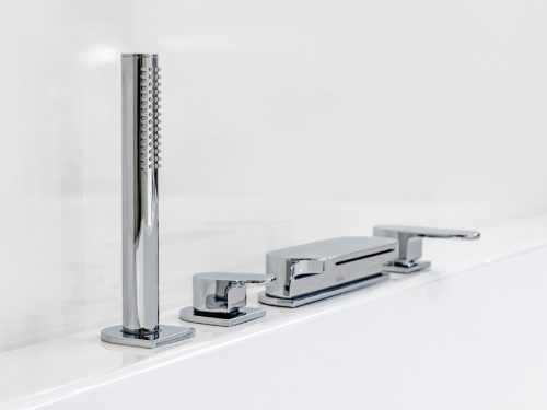 Ravak Chrome kádperemre szerelhető vízesés csaptelep CR 025.00CR, króm X070073
