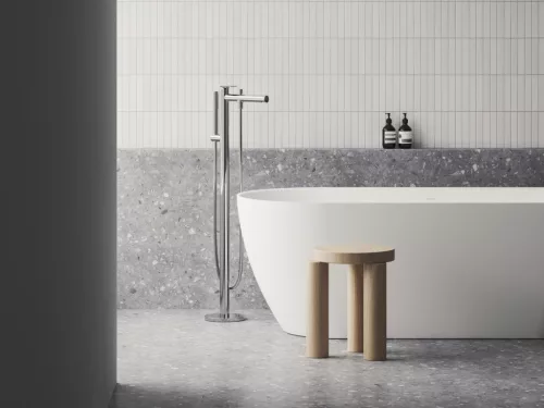 Ravak Spring padlón álló kádcsaptelep test nélkül, zuhanyszettel, króm SG 080.00CR.RB07A X070537